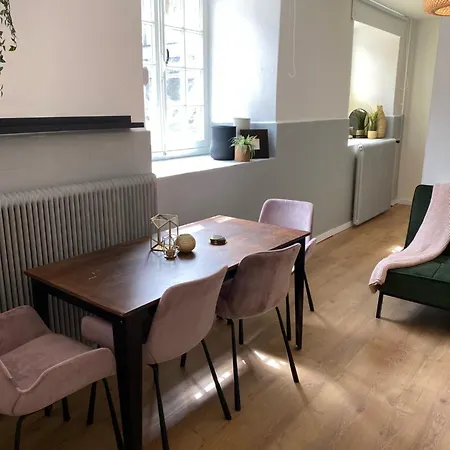 Cosy 4 In Historic Abbey Apartamento Cadier en Keer